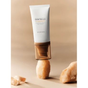 SKIN1004 CENTELLA MADAGASCAR CRÈME SOLAIRE LÉGÈRE AIR FIT