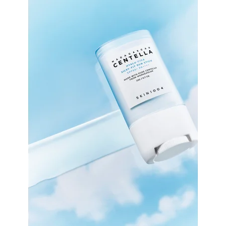 SKIN1004 CENTELLA MADAGASCAR BÂTON DE SOLEIL COUPE SOYEUSE HYALU-CICA