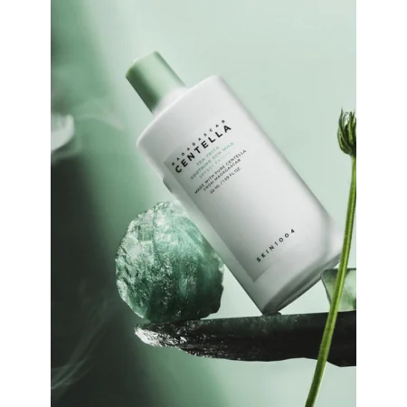 SKIN1004 CENTELLA MADAGASCAR LAIT SOLAIRE APAISANT TEA-TRICA SPF50+ PA++++