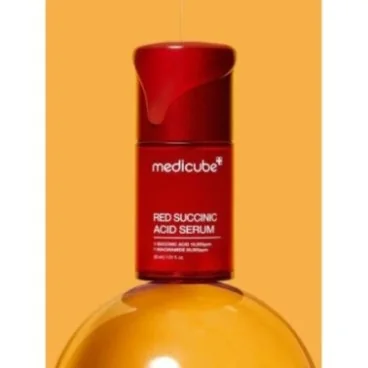MEDICUBE RED SÉRUM À L'ACIDE SUCCINIQUE