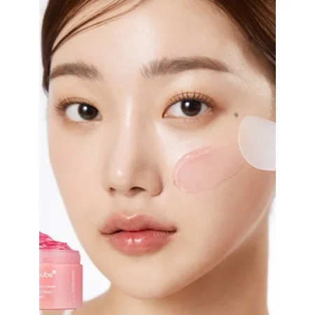 MEDICUBE CRÈME GÉLIFIÉE AU COLLAGÈNE ET À LA NIACINAMIDE