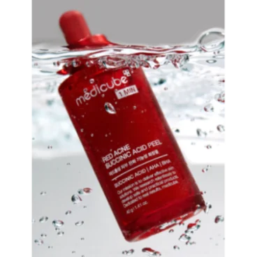 MEDICUBE RED PEELING À L'ACIDE SUCCINIQUE