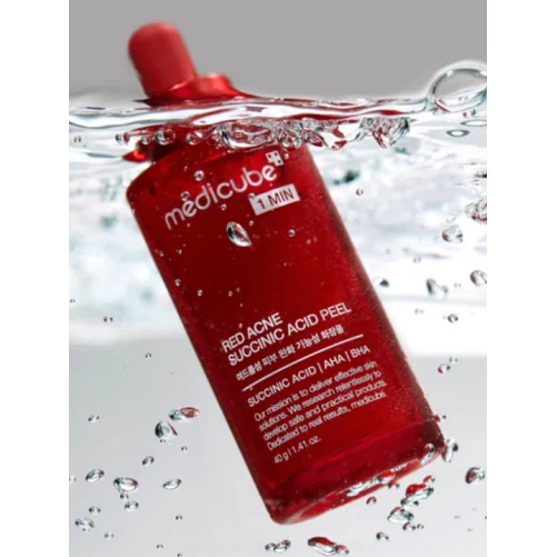MEDICUBE RED PEELING À L'ACIDE SUCCINIQUE