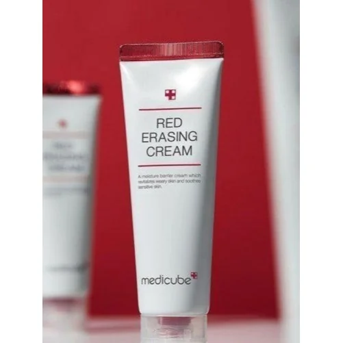 MEDICUBE RED CRÈME EFFAÇANTE