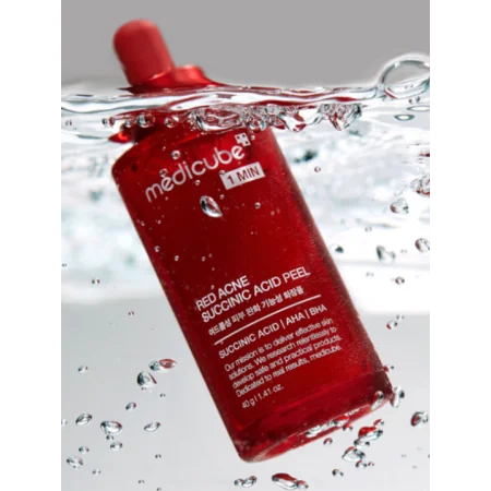 MEDICUBE RED PEELING À L'ACIDE SUCCINIQUE