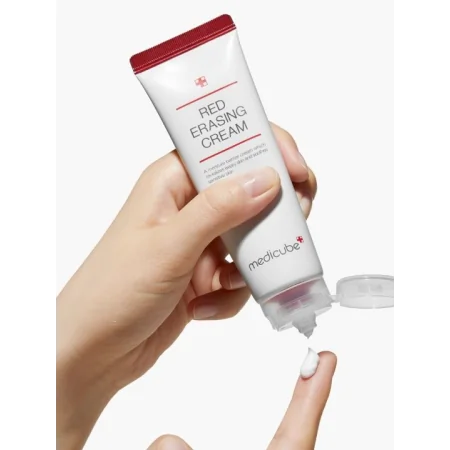 MEDICUBE RED CRÈME EFFAÇANTE