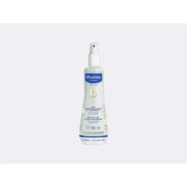 MUSTELA EAU RAFRAÎCHISSANTE ET COIFFANTE BÉBÉ À L'EAU DE CAMOMILLE BIO
