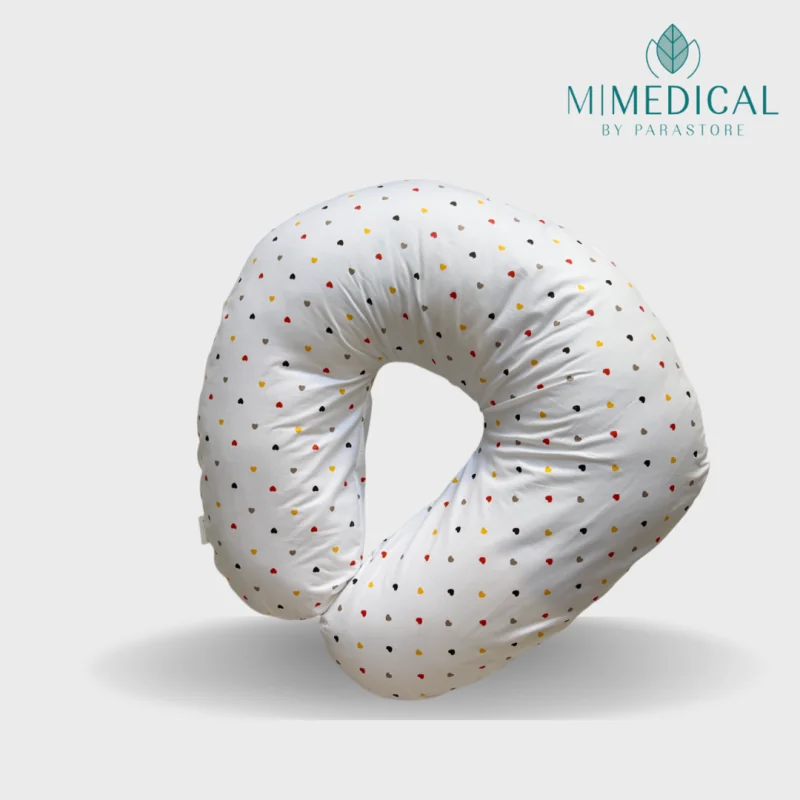 COUSSIN D'ALLAITEMENT MOTIFS COEURS MATIÈRE: OUATE