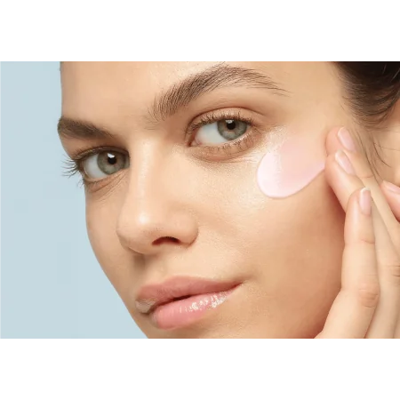 4- THE GLOW EXPERIENCES RESVERATROL EYE LIFT (PREMIUM)