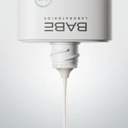 BABE ÉCRAN SUPER FLUID DEPIGMENT+ SPF50