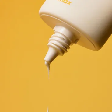 CELIMAX – PORE DARK SPOT BRIGHTENING CARE SUNSCREEN