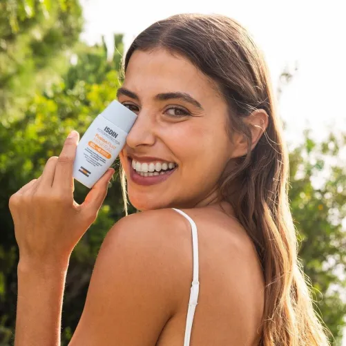 ISDIN ÉCRAN SOLAIRE FUSION FLUIDE MINÉRAL SPF 50+ 50 ML