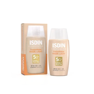 ISDIN PHOTOPROTECTION ECRAN SOLAIRE FUSION WATER TEINTEE LIGHT SPF50+ 50ML