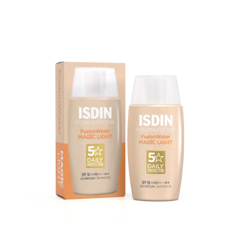 ISDIN PHOTOPROTECTION ECRAN SOLAIRE FUSION WATER TEINTEE LIGHT SPF50+ 50ML