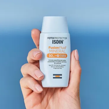 ISDIN ÉCRAN SOLAIRE FUSION FLUIDE MINÉRAL SPF 50+ 50 ML