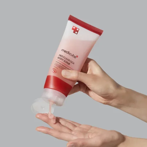 MEDICUBE RED CLEAR CICA BODY SCRUB 200G