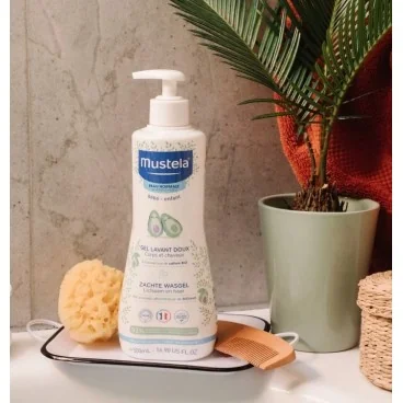 MUSTELA GEL LAVANT DOUX À L'AVOCAT BIO 500ML